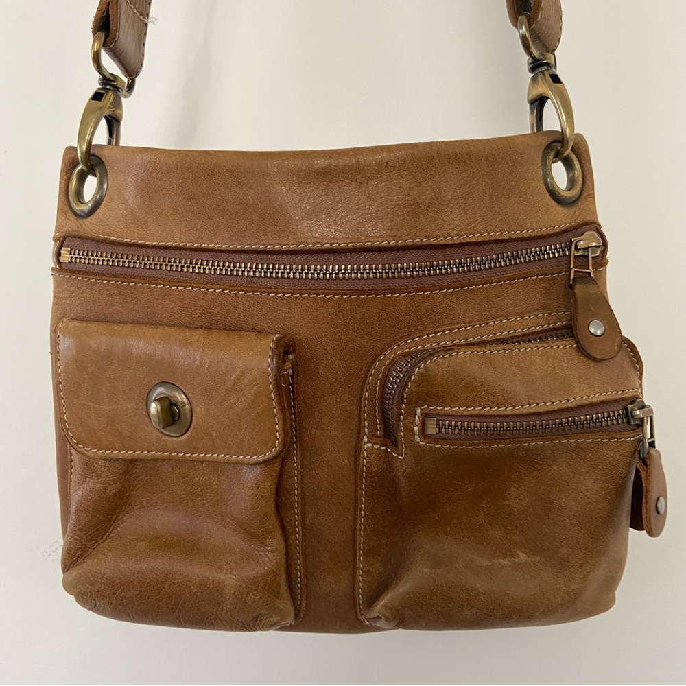 Vintage Roots Villager Tribe Brown Leather Purse with Long Adjustable Strap - Picture 2 of 11